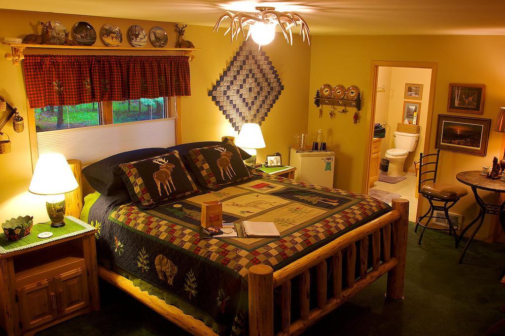 Candlewycke Inn Bigfork Room photo